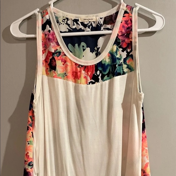 Womans tank top - Picture 1 of 10